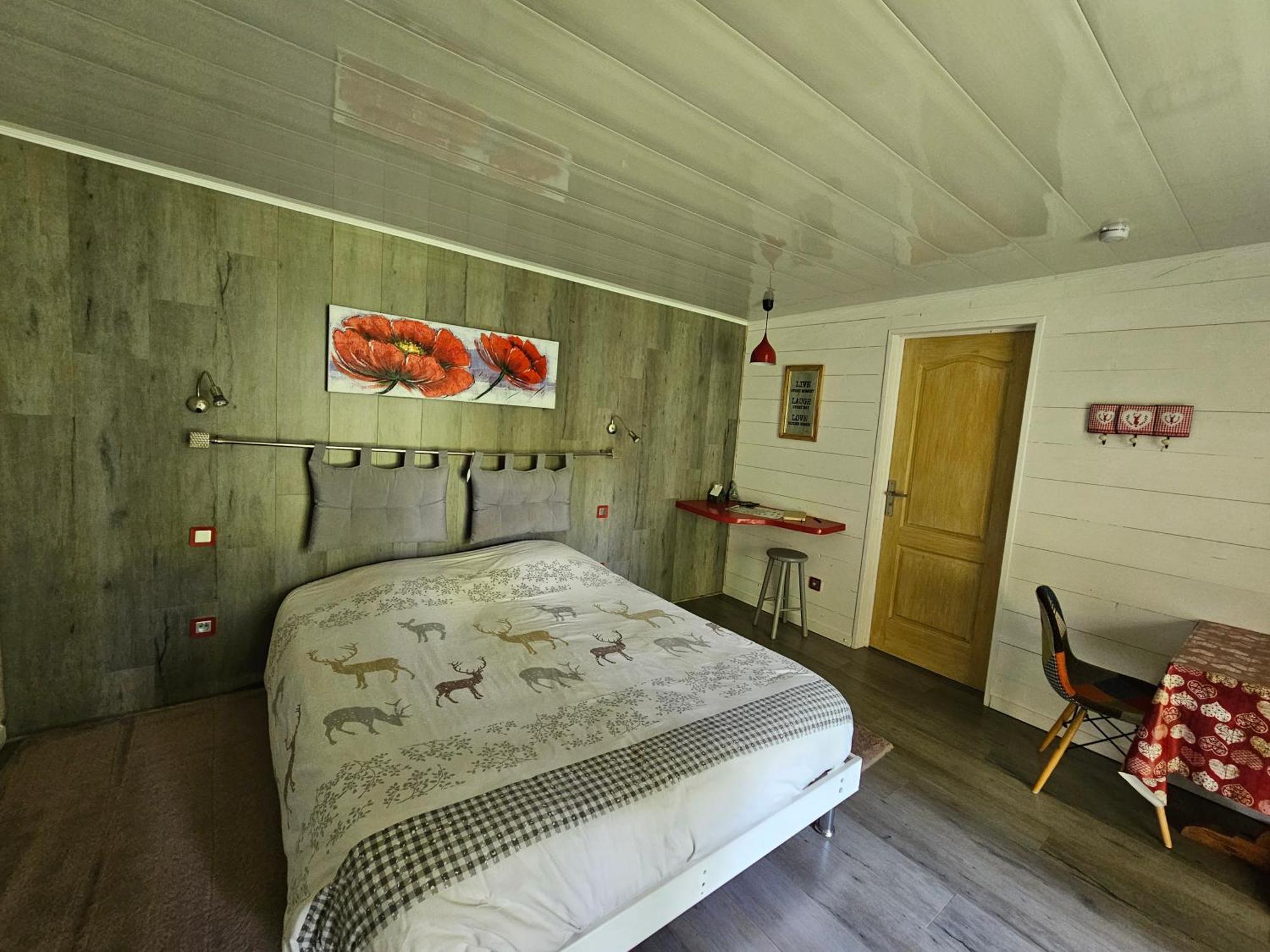 Le Clos Du Clocher Gueudecourt ภายนอก รูปภาพ