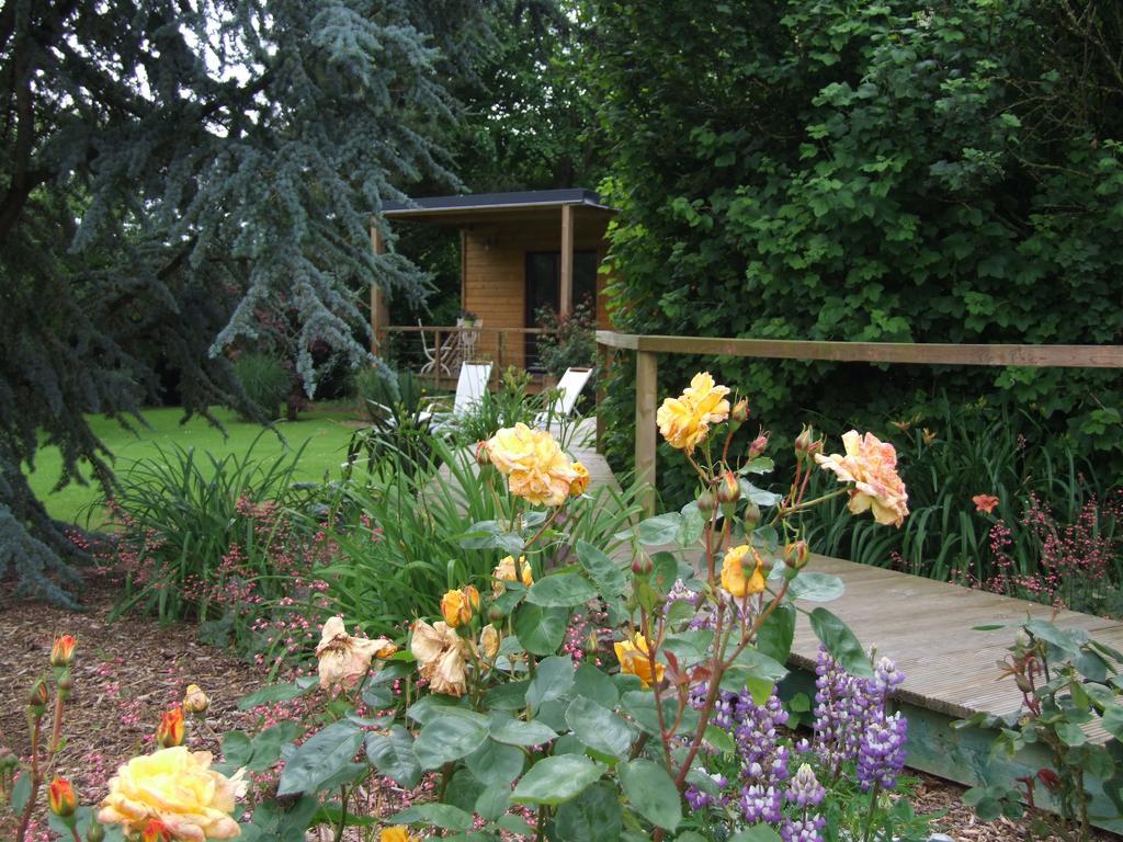 Le Clos Du Clocher Gueudecourt ภายนอก รูปภาพ