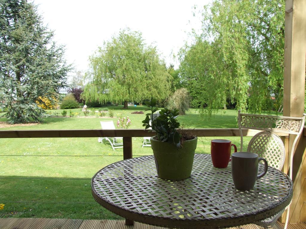 Le Clos Du Clocher Gueudecourt ภายนอก รูปภาพ
